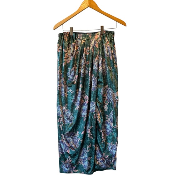 Free People Poets Velvet Sarong midi skirt M Green floral NEW Elastic waist NWT - Picture 3 of 8